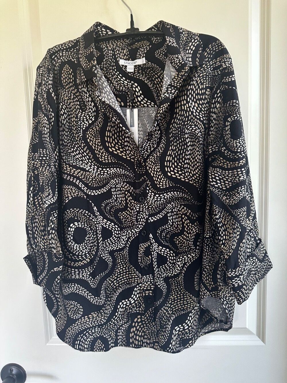 Chico's No-Iron Button-Down Shirt Black Taupe Chico’s 2(Large / US 12) NWT